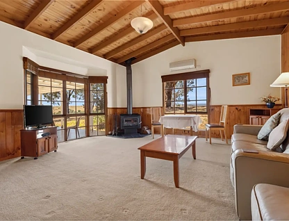 16 Franzi Street, Guildford, Bendigo, 8 રૂમ, 6 બાથરૂમ, Lifestyle Section