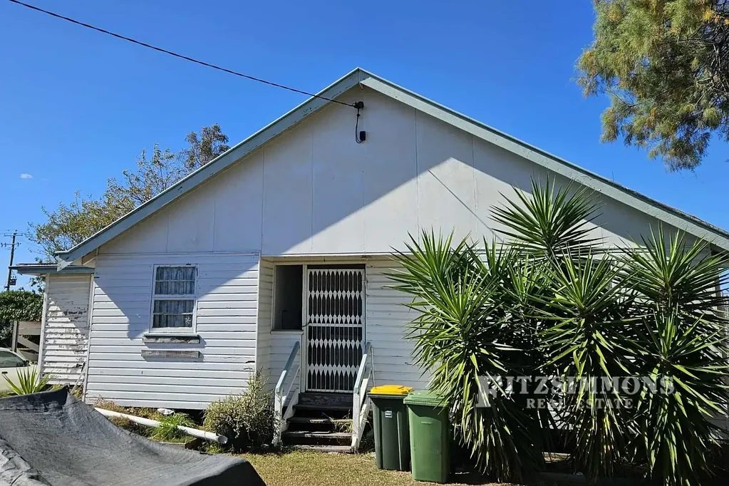 3 Knowles Street, Dalby, QLD 4405