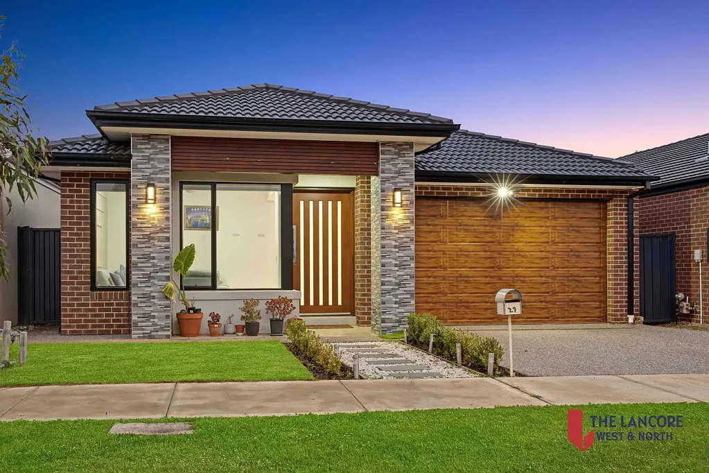 Weir Views 4ห้องนอน Modern Family Living in a Fast-Growing and Well-Connected Community