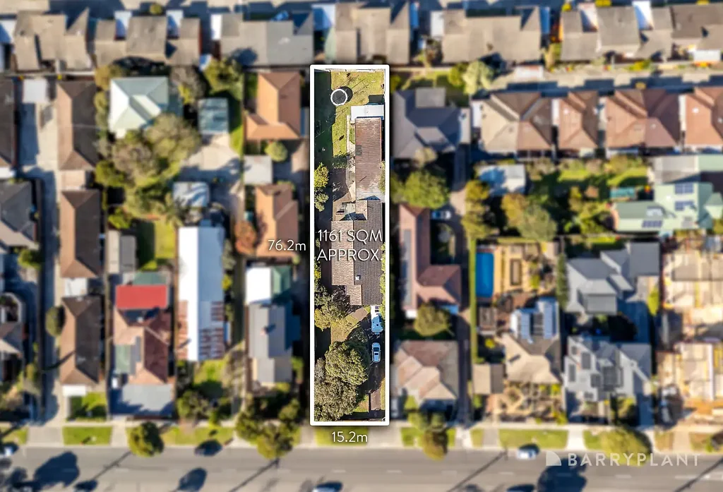 Mordialloc 4ਬੈੱਡਰੂਮ Exceptional Central Mordialloc Opportunity on 1161sqm approx.
