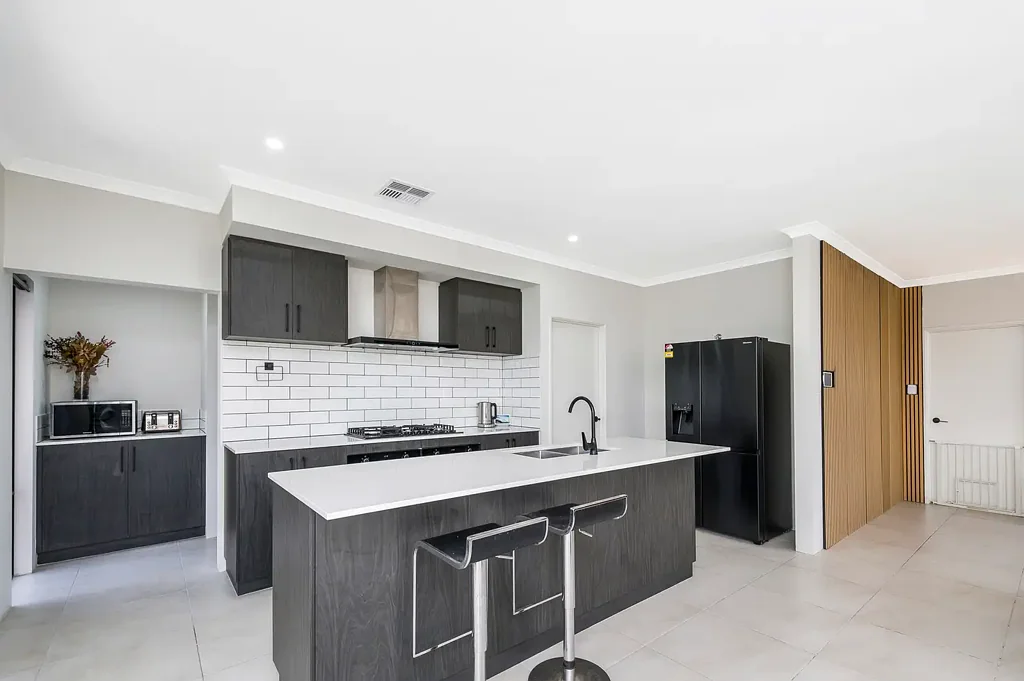 Alkimos 4 Bedroom UNDER OFFER, UNDER OFFER, UNDER OFFER!!
