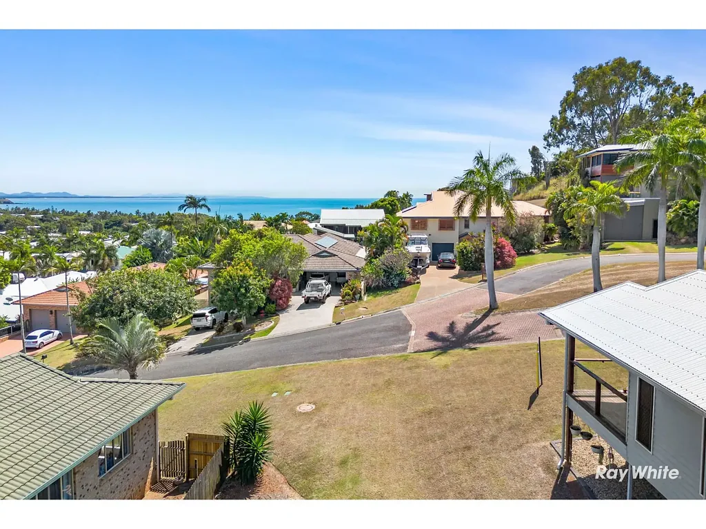 5 Sunset Court, Lammermoor, QLD 4703