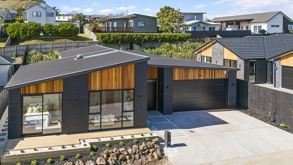 Pukekohe 5Phòng ngủ Luxury Meets Flexibility - Dual Kitchens