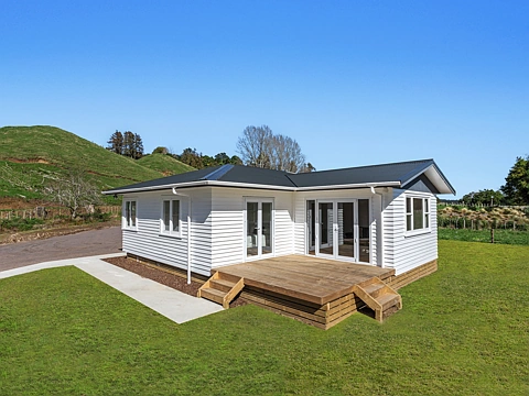 Manawahe 3房  Charming renovated home - ready for new owners!