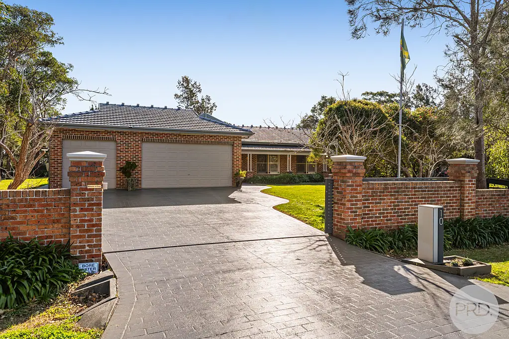 10 Eucalyptus Drive, One Mile, NSW 2316