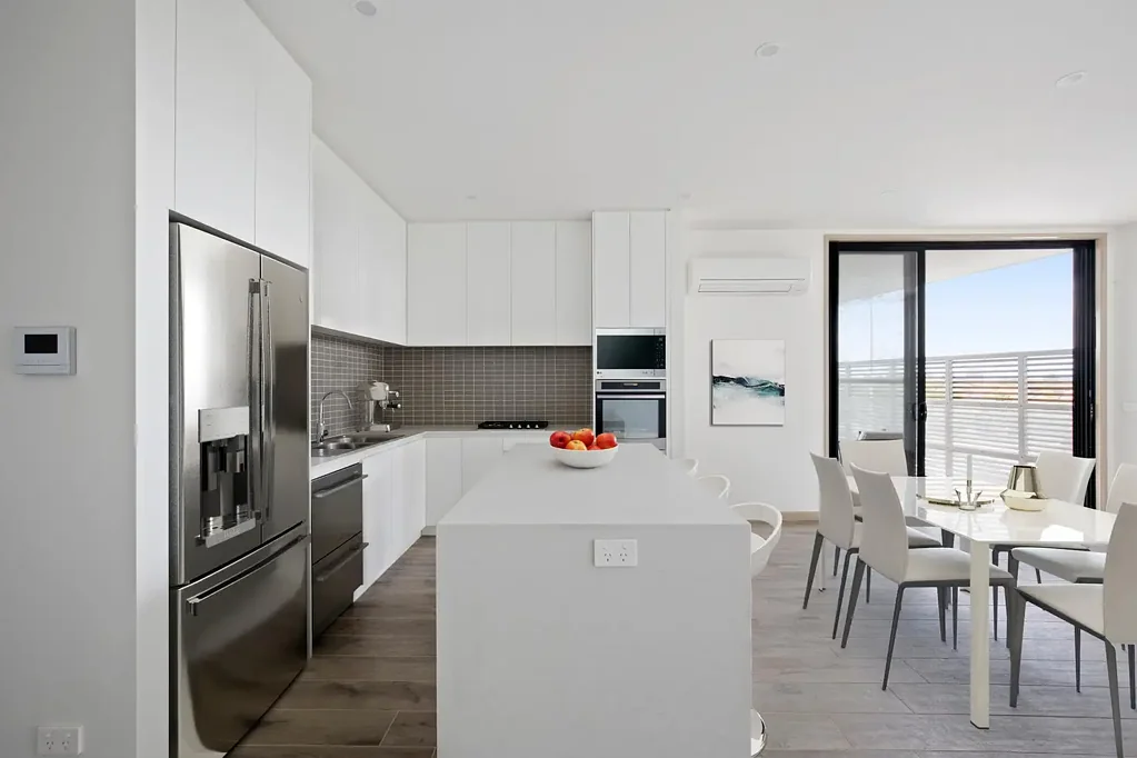 Plenty 2 Bedroom Apt 103 - 2 BR, 1 Bath, 2 Toilets, Large Balcony and 2 Car Garaging