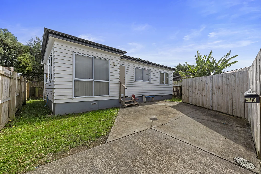 Manurewa 3Phòng ngủ TAKE ACTION. TAKE OWNERSHIP