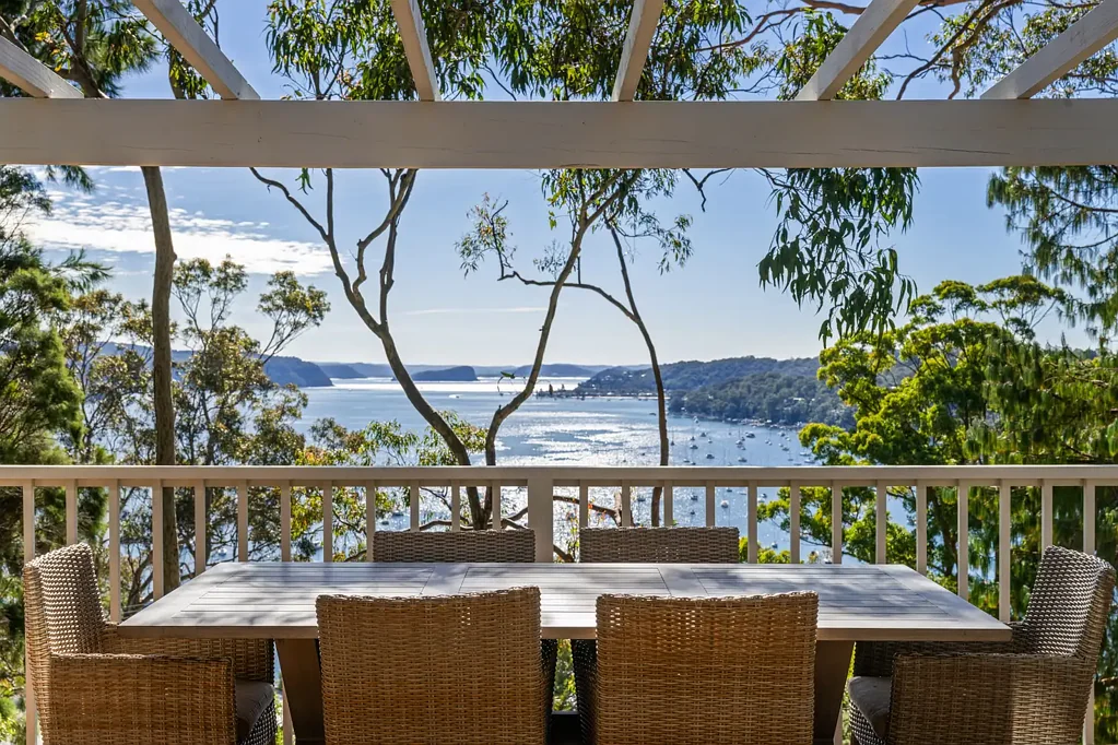 37 Wandeen Road, Avalon Beach, NSW 2107