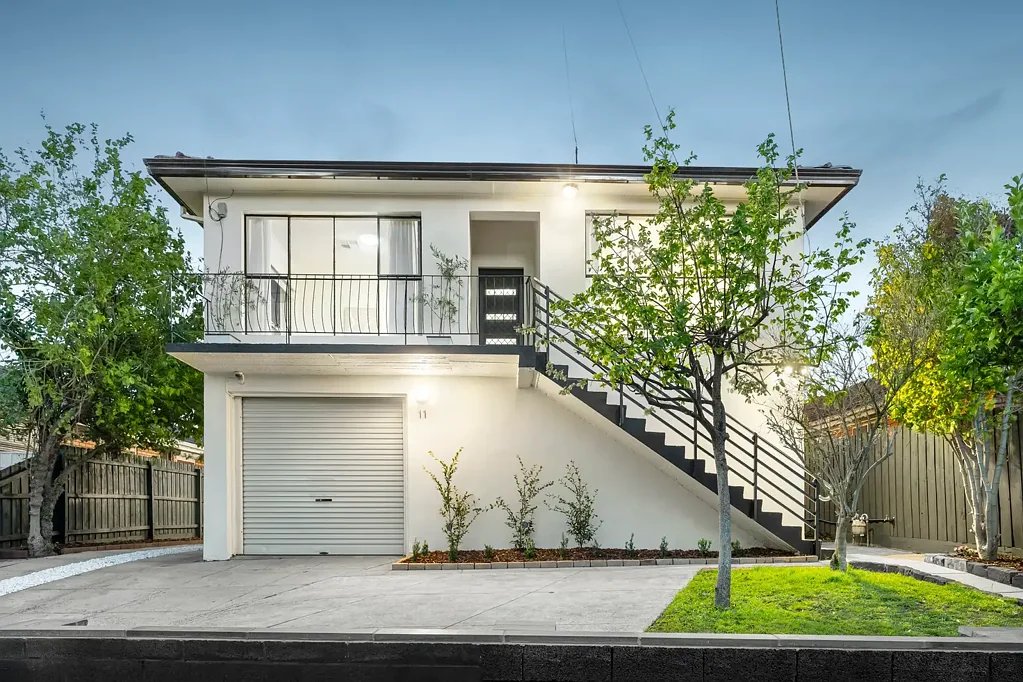 11 Olinda Avenue, Springvale, VIC 3171