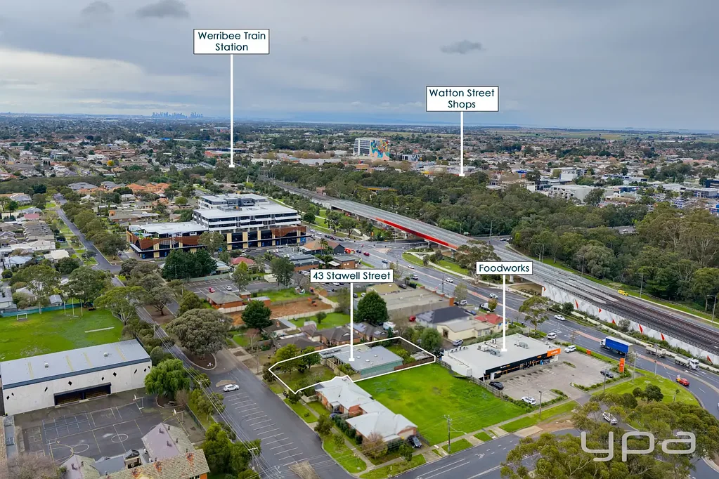 Werribee 广阔地块超千平 Activity Centre分区 开发潜力巨大 中心位置便利 增长区蓝筹投资 未来无限可能 Outstanding Multi Story Development Opportunity in a Prime Werribee CBD Location