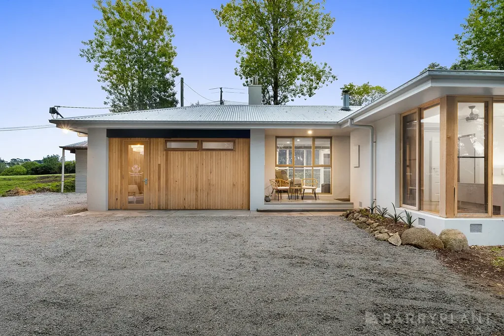 Gembrook 4房  IMPRESSIVE SCALE. FLEXIBLE LIVING. PRIME POSITION.