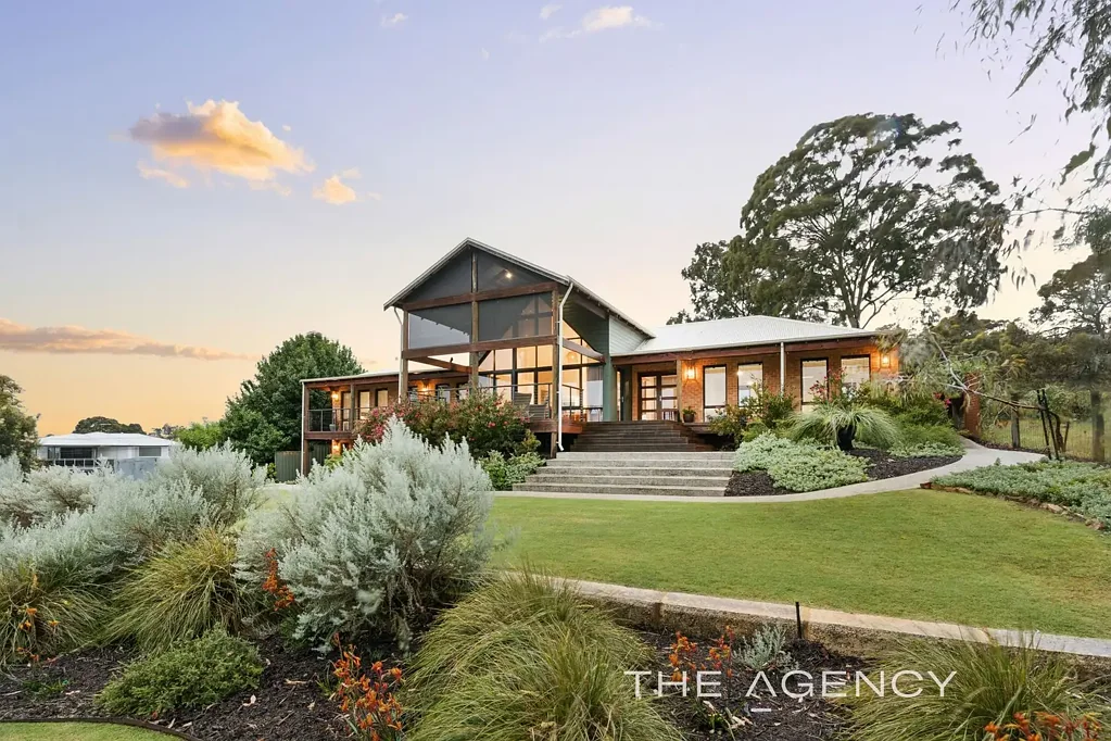 75 West Terrace, Kalamunda, WA 6076