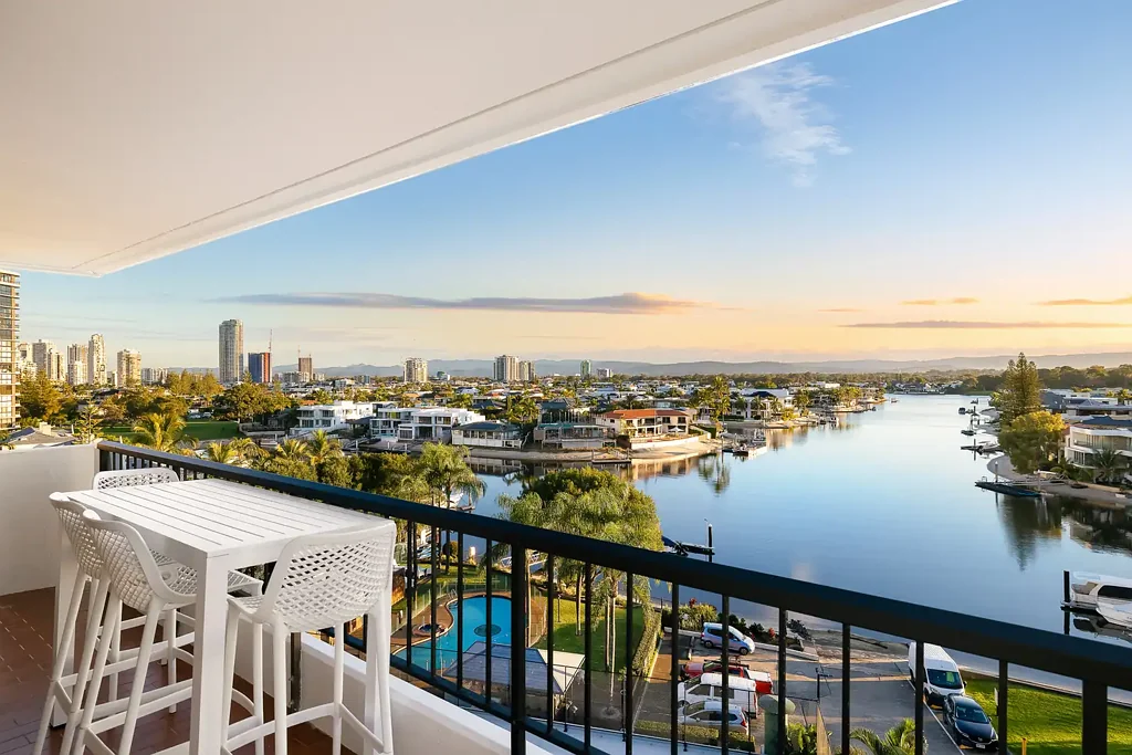 27/18 Commodore Drive, Surfers Paradise, QLD 4217