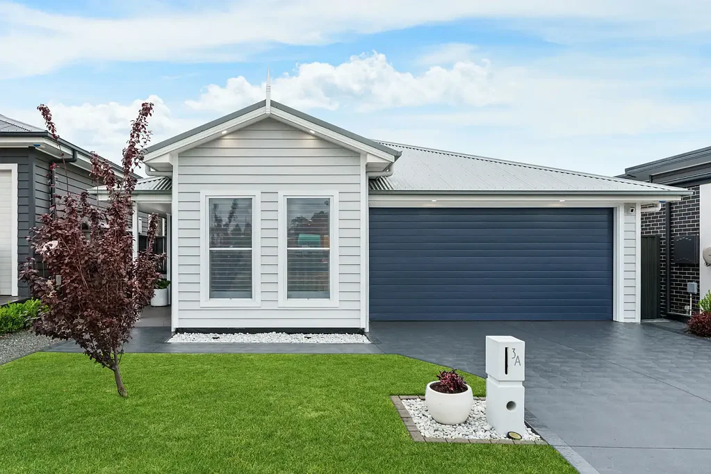3A Coach Crescent, Currans Hill, NSW 2567