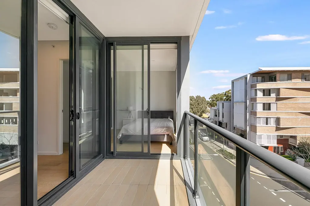 Zetland 2 Bedroom Radiant two bedroom in the heart of Zetland