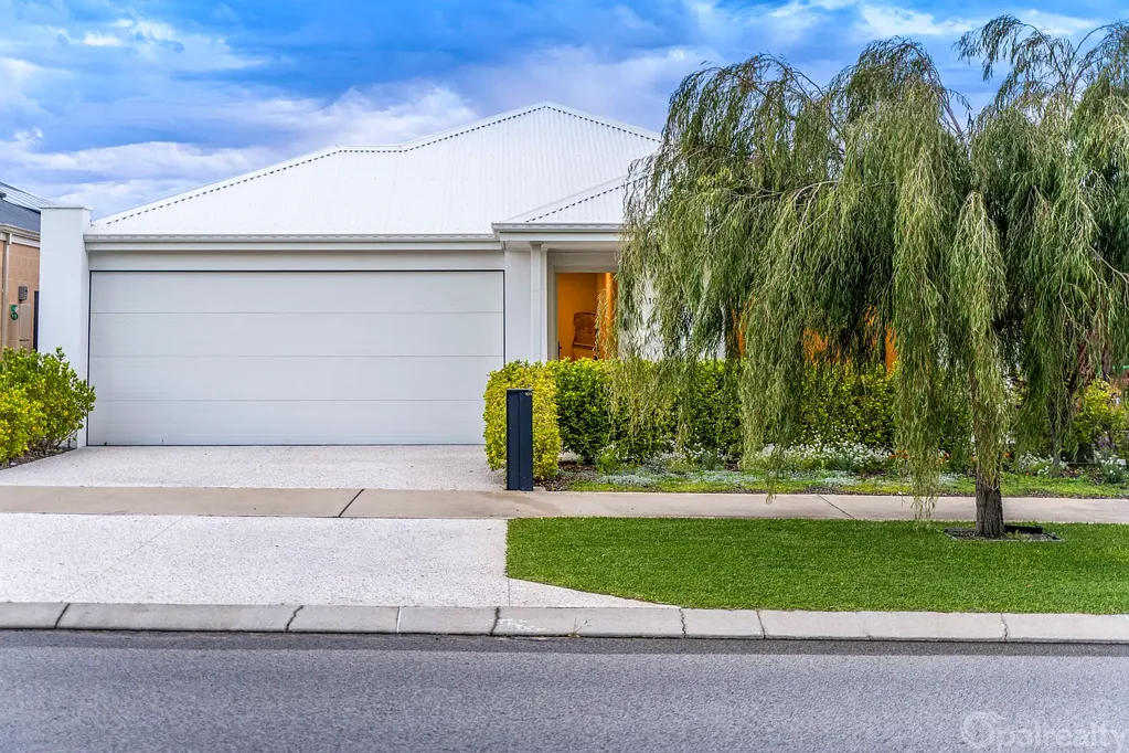 103 Surf Drive, Secret Harbour, WA 6173