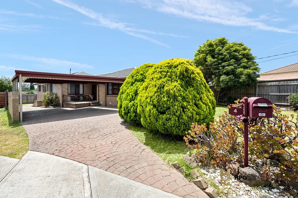 4 Hoctor Close, Gladstone Park, VIC 3043