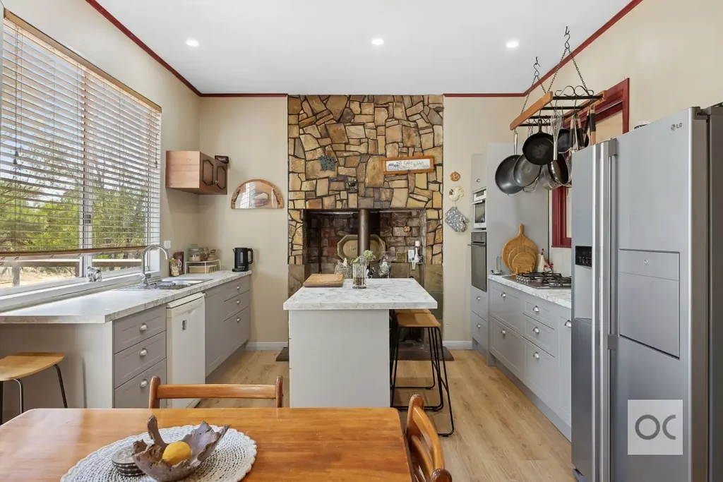 914 Cleland Gully Road, Tooperang, SA 5255