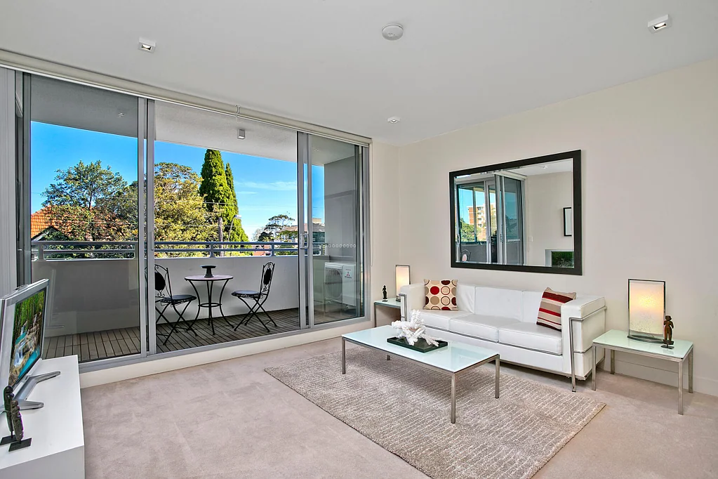 Stylish Modern Living in a Prime Neutral Bay Location
