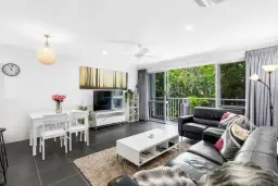 230/305-341 Coral Coast Drive, Palm Cove