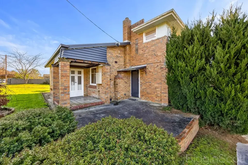 Renovated 4-Bedroom Charmer in Ballarat East