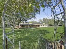 1072 Karrabin Rosewood Road, Rosewood