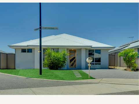 Piara Waters 4 Bedroom Investment Unit and Family Home
