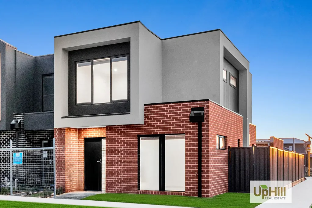 7 Garda Walk, Clyde, VIC 3978