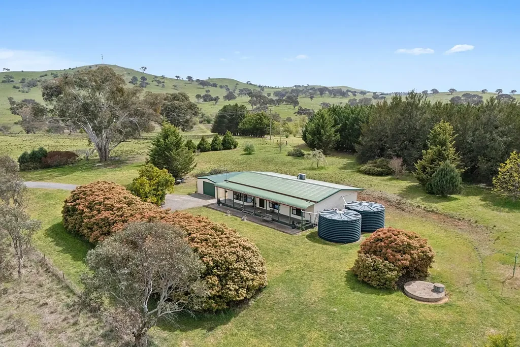 3 Banksia Drive, Manton, NSW 2582