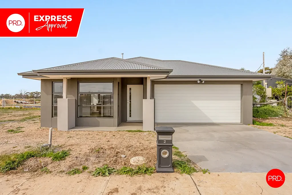 Family home in growing Huntly.