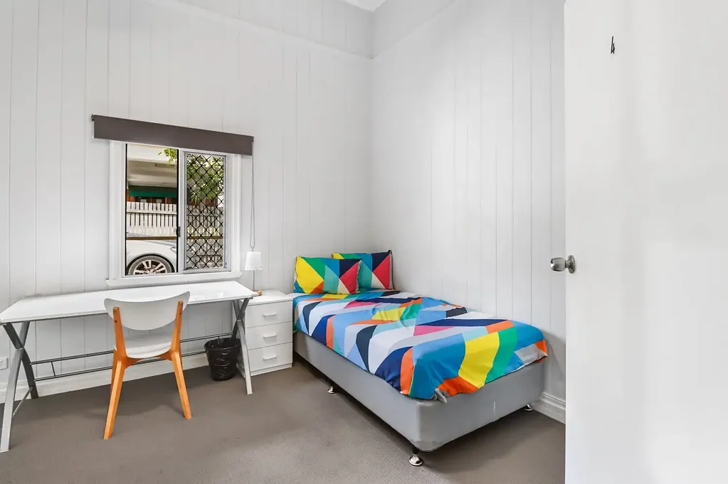 Furnished Room in Greenslopes – Apply to Arrange Inspection