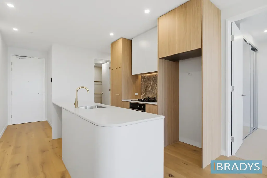 Stylish Brand-New 2 Bedroom Apartment in Prime Location!