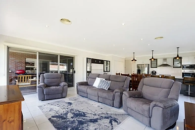 52 Barclay Street, Heywood, VIC 3304, 4 Bedrooms, 3 Bathrooms, House