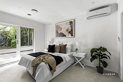 卧室 - 24 ACHERON ST, DONCASTER VIC 3108