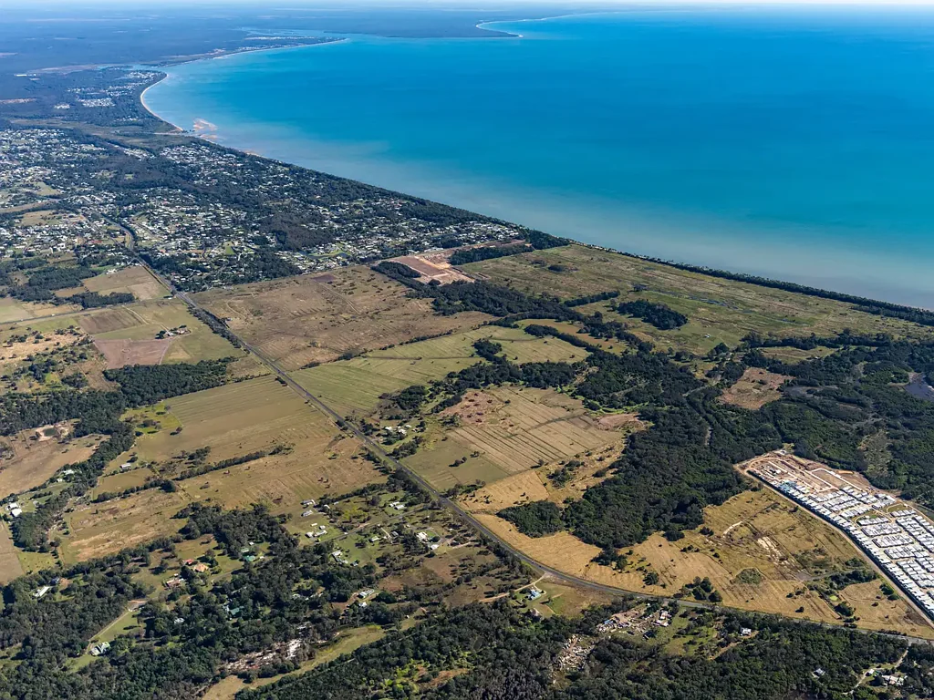 Dundowran Beach  DISCOVER YOUR COASTAL PARADISE