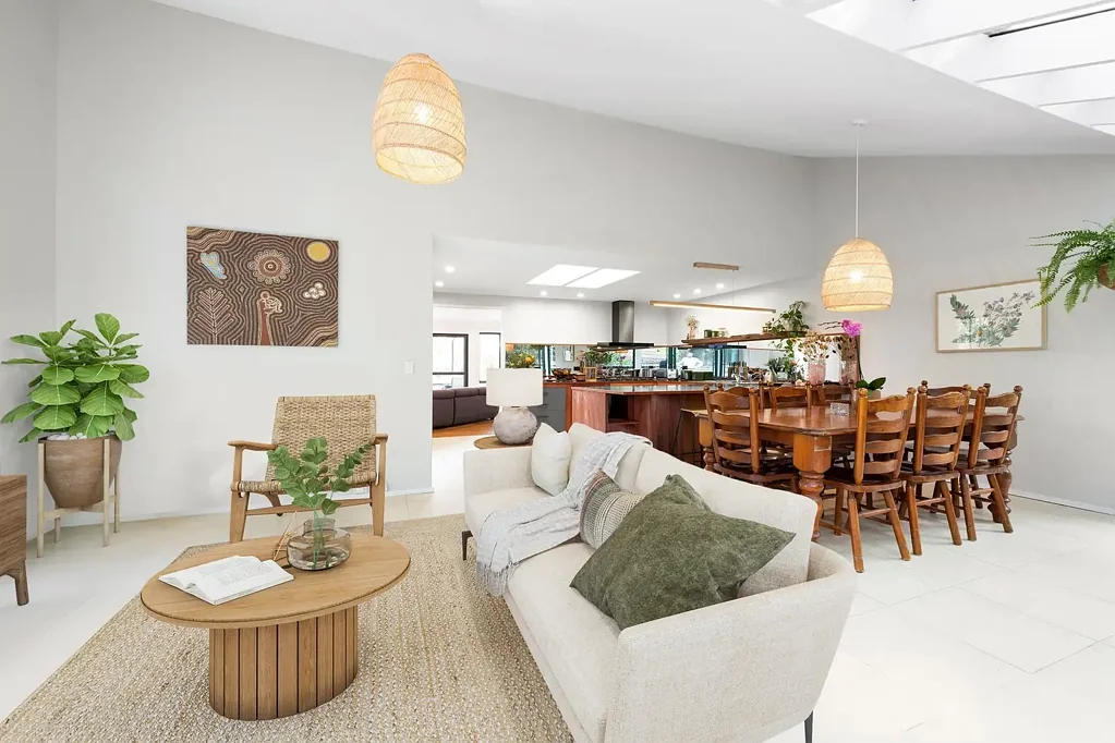 Avalon Beach 4غرفة نوم Elevated Family Living with Careel Bay and Ocean Outlooks