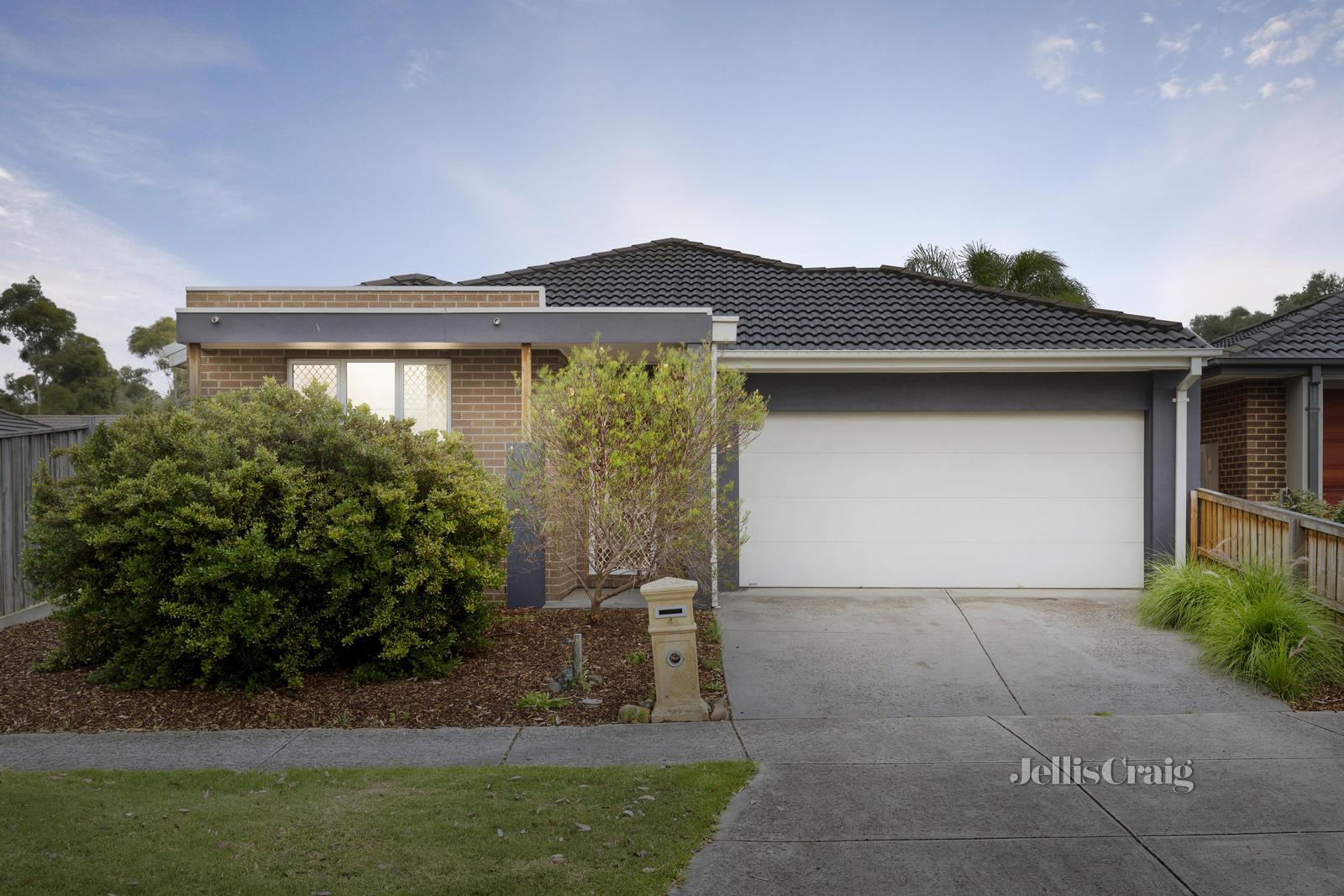 4 MCCRAE DR, DOREEN VIC 3754, 0 Kuwarto, 0 Banyo, House