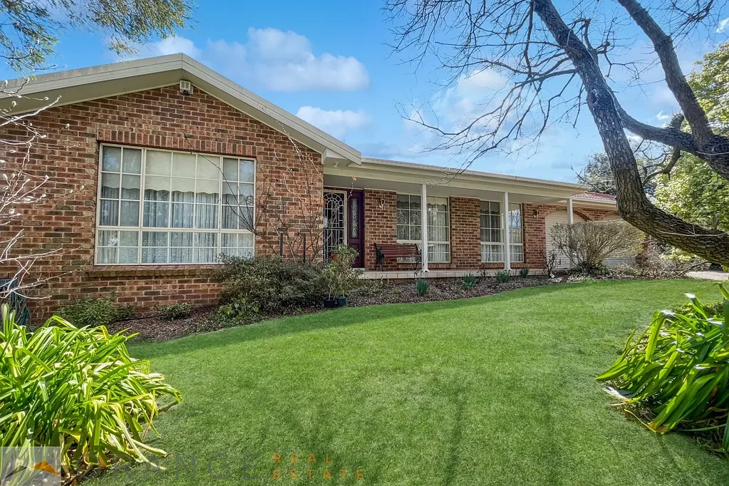 Orange 3ਬੈੱਡਰੂਮ Built To Last- A Beautiful Family Home & Large Backyard