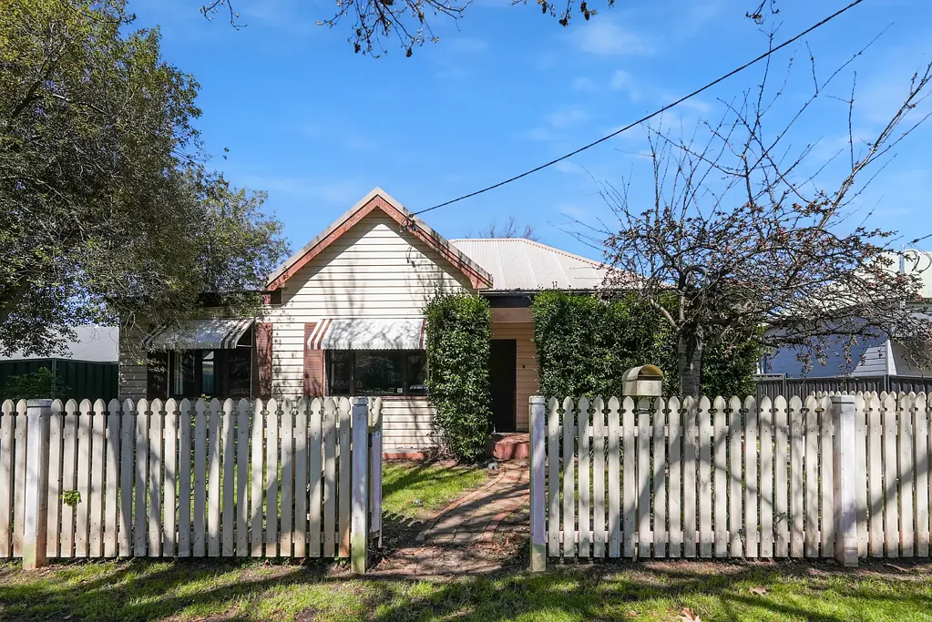 FURNISHED Home Offering Space and Comfort