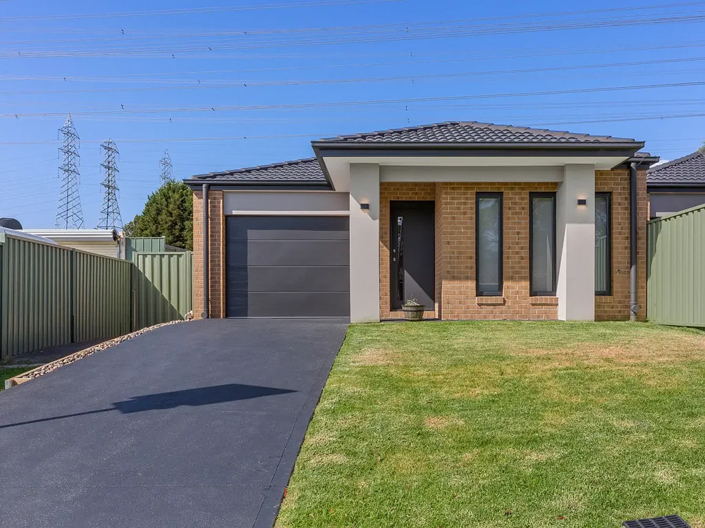 Address Withheld, Endeavour Hills, VIC 3802