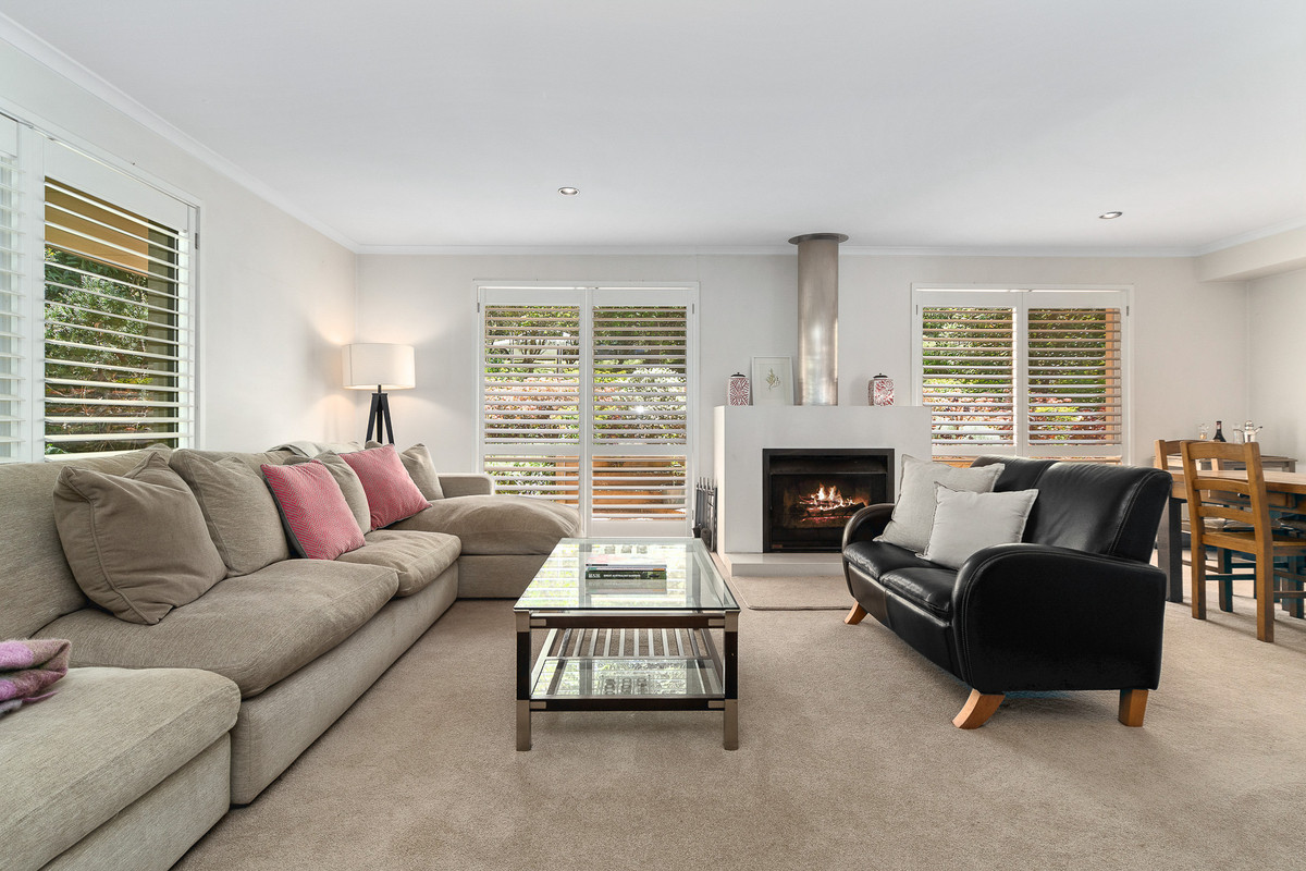 80-82 CLAREMONT ST, MOUNT ELIZA VIC 3930, 0 chambres, 0 salles de bain, House