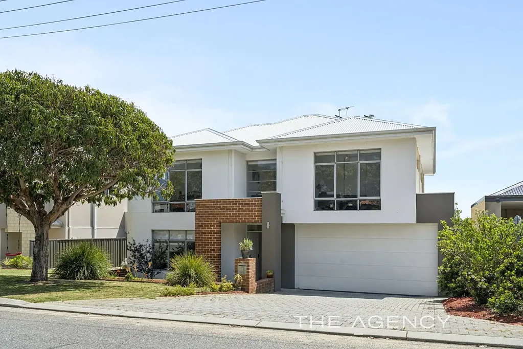 Joondanna 4Habitaciones Sophisticated Family Living with Exciting Future Potential!