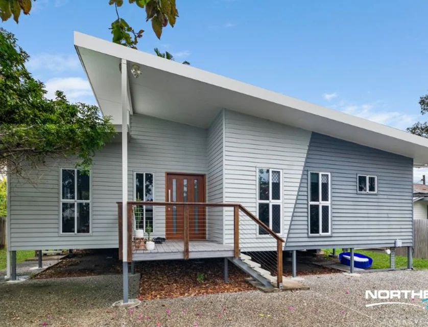 37-39 McDonald Street, Gulliver, Townsville, 6 Kuwarto, 3 Banyo, Apartment