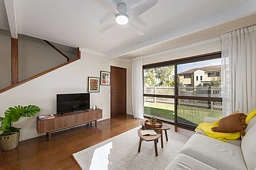 1/23A Twenty Third Avenue, Palm Beach