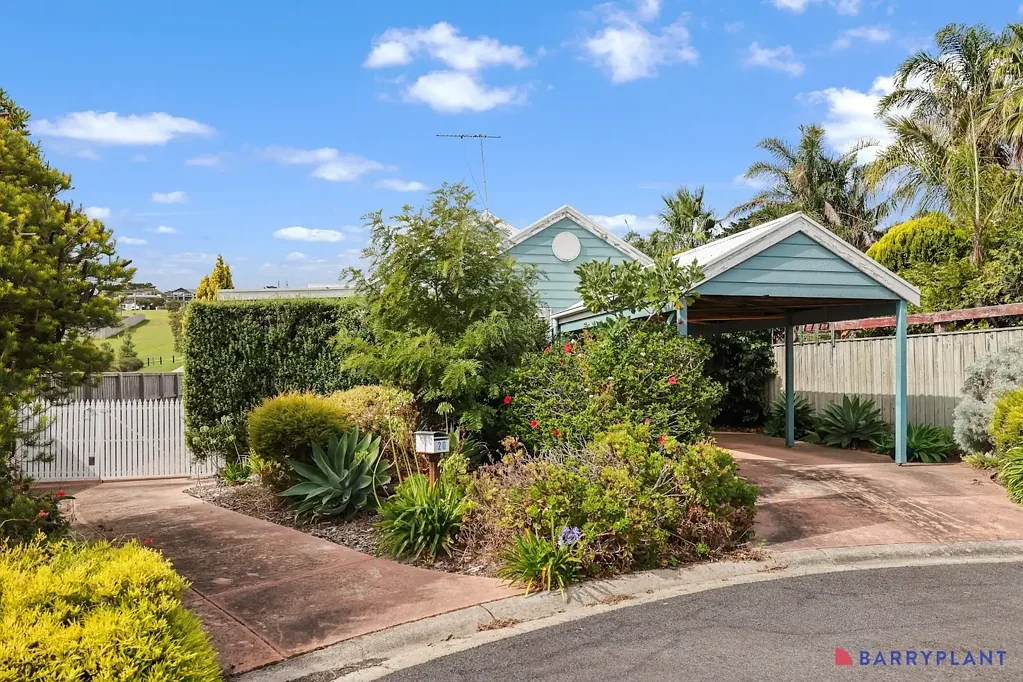 Coastal Convenience in the Heart of San Remo