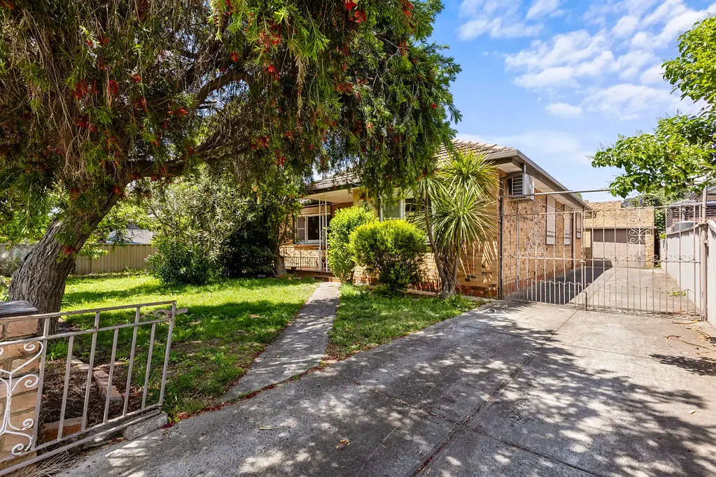 Spacious Family Home in Fawkner
