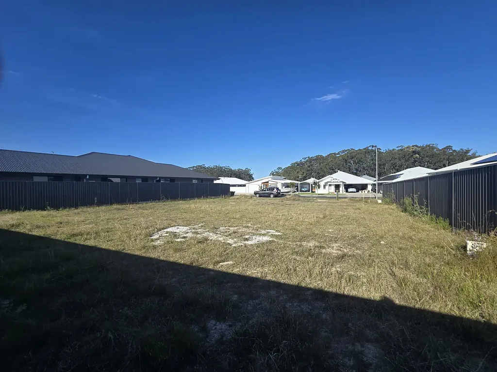 Moonee Beach Level Block Ready To Build Your New Home