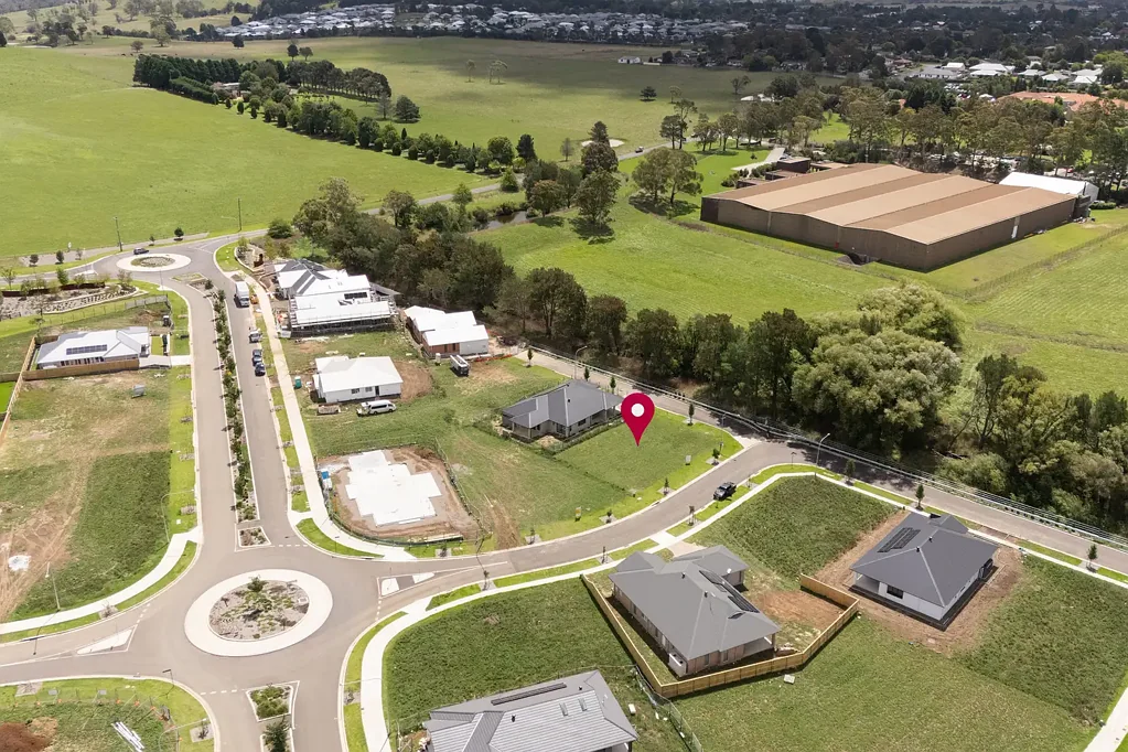 5 Finch Street, Moss Vale, NSW 2577