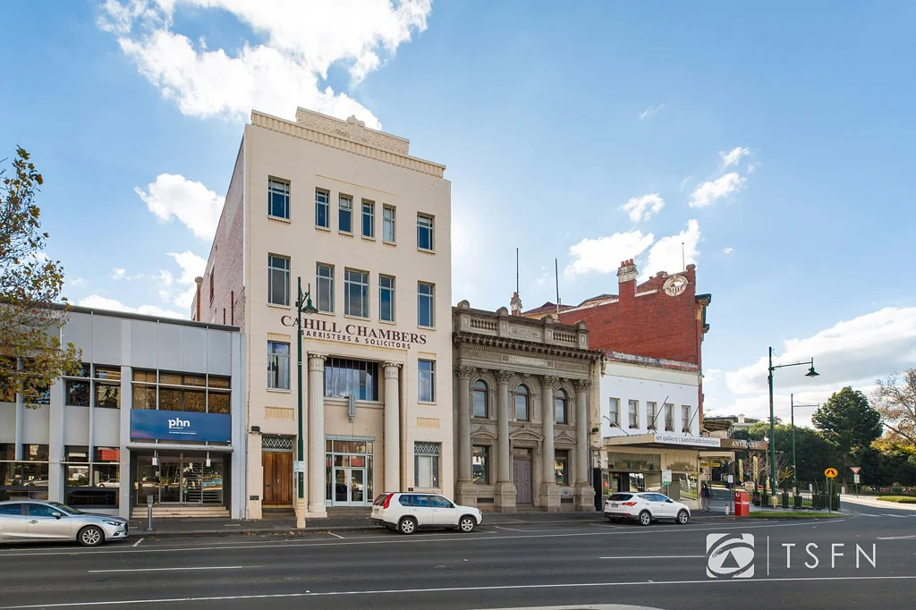 FULLY FURNISHED INNER CITY APARTMENT - SEE AGENT FOR AVAILABILITY