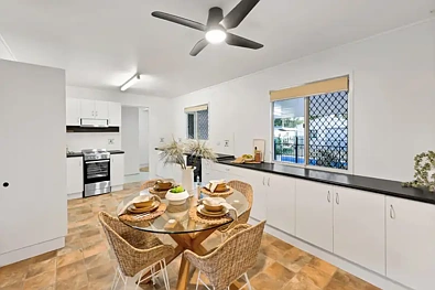 1 Emu Street, Slade Point, QLD 4740, 4房, 3浴, House